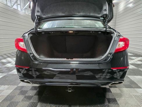 Used 2018 Honda Accord EX-L image 37