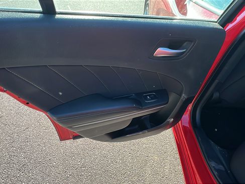 Used 2023 Dodge Charger SXT image 21