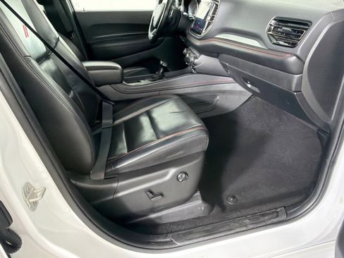 Used 2024 Dodge Durango GT RWD image 15