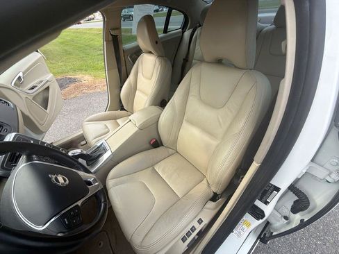Used 2013 Volvo S60 T5 FWD image 24