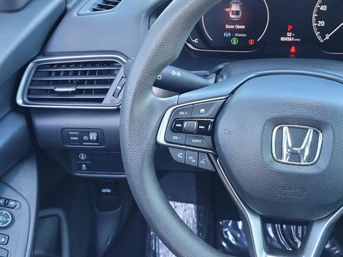 Used 2020 Honda Accord LX image 13
