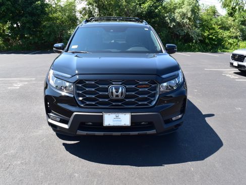 Used 2023 Honda Passport TrailSport image 6