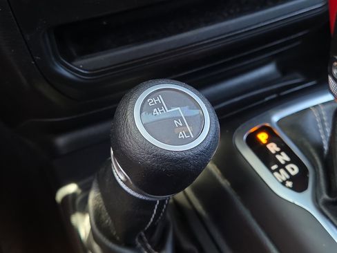 Used 2021 Jeep Wrangler Unlimited Sahara AWD/4WD image 26