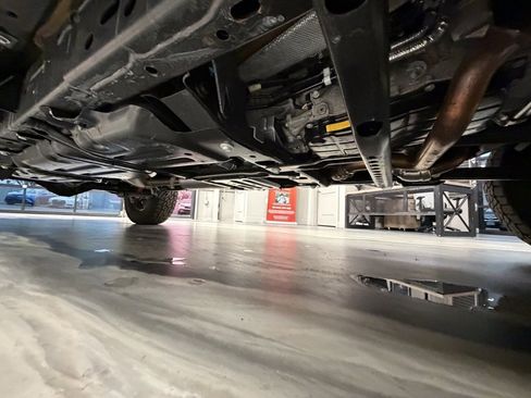 Used 2025 Jeep Gladiator Rubicon image 41