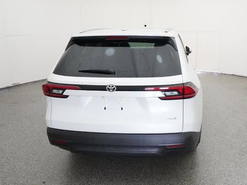 New 2026 Toyota Grand Highlander XLE image 37