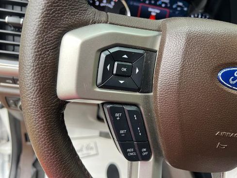 Used 2022 Ford F350 King Ranch w/ Chrome Package image 13