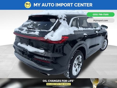 Used 2025 Audi Q5 2.0T Premium w/ Convenience Package image 5