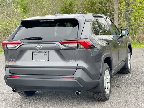 Certified 2023 Toyota RAV4 LE AWD/4WD image 15