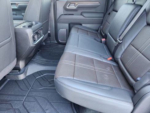 New 2026 Chevrolet Silverado 1500 High Country w/ High Country Premium Package RWD image 30