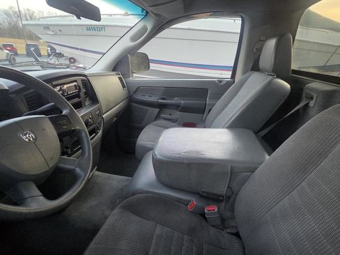 Used 2006 Dodge Ram 1500 Truck ST w/ SXT Group image 5
