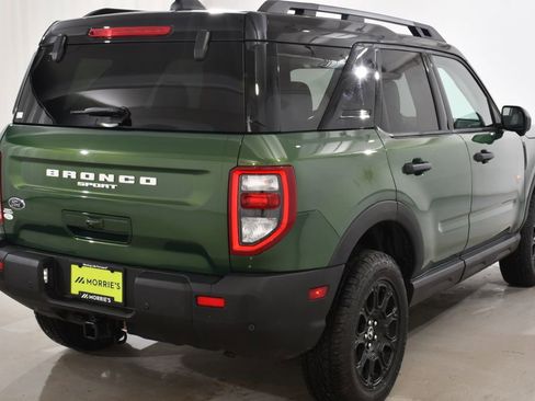 Used 2025 Ford Bronco Sport Badlands image 12