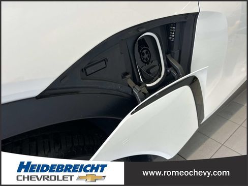 Used 2024 Chevrolet Blazer EV LT AWD/4WD image 36