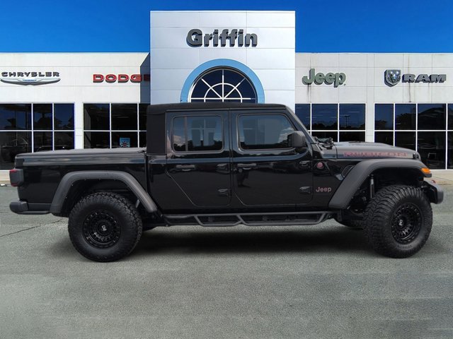 Used 2024 Jeep Gladiator Rubicon w/ Safety Group AWD/4WD image 3