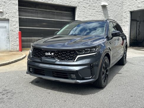 Certified 2023 Kia Sorento SX FWD image 2