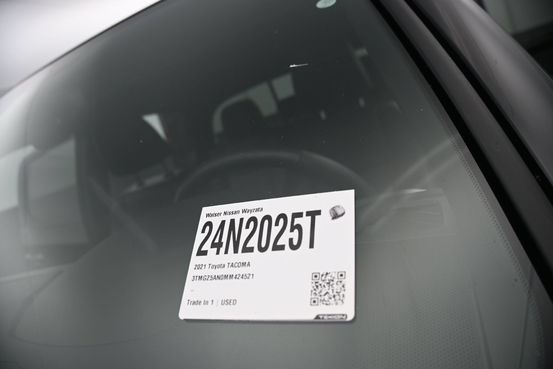Used 2021 Toyota Tacoma Limited AWD/4WD image 27