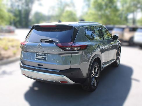 Used 2023 Nissan Rogue Platinum w/ Platinum Premium Package AWD/4WD image 12