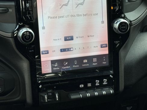 New 2026 RAM 2500 Tradesman AWD/4WD image 14