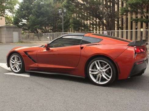 Used 2015 Chevrolet Corvette Stingray Coupe w/ 3LT Preferred Equipment Group RWD image 10
