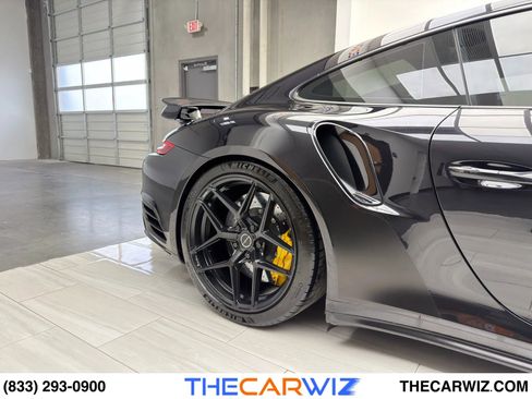 Used 2019 Porsche 911 Turbo S image 20