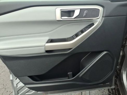 Certified 2023 Ford Explorer XLT w/ Equipment Group 202A image 12