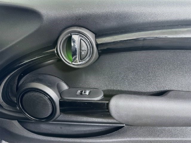 Used 2020 MINI Cooper S w/ Storage Package FWD image 28