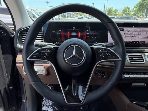 Certified 2025 Mercedes-Benz GLE 350 4MATIC image 22