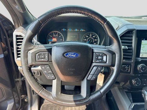 Used 2017 Ford F150 XLT w/ Equipment Group 302A Luxury AWD/4WD image 21
