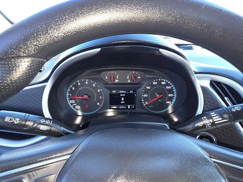Used 2024 Chevrolet Malibu LT FWD image 18