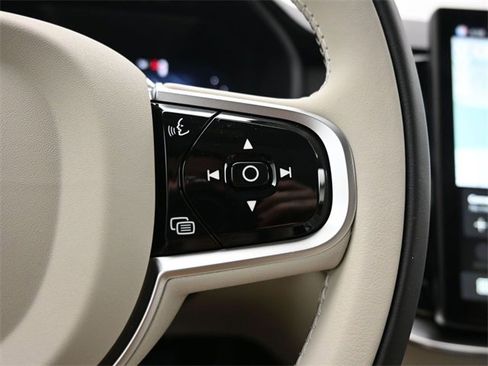 New 2026 Volvo XC90 T8 Ultra image 25