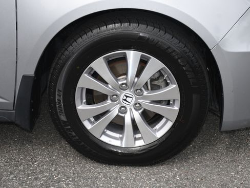 Used 2017 Honda Odyssey EX-L image 22