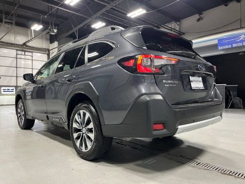 Certified 2024 Subaru Outback Limited AWD/4WD image 7