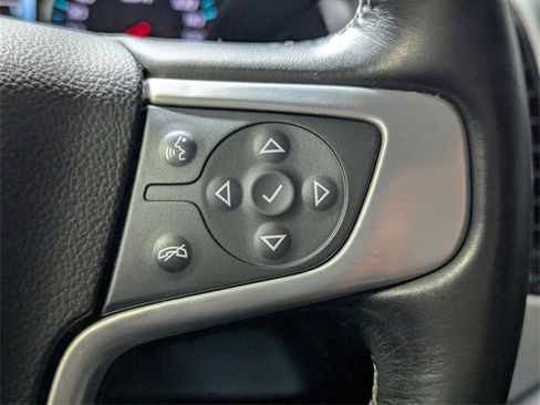 Used 2020 GMC Yukon SLT w/ Premium Edition image 24