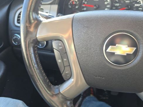 Used 2009 Chevrolet Tahoe LT image 28