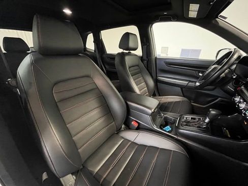 Certified 2025 Honda CR-V Sport-L image 9