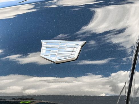 Used 2023 Cadillac XT6 Luxury FWD image 11