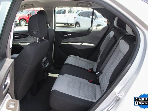 Used 2022 Chevrolet Equinox LS image 29