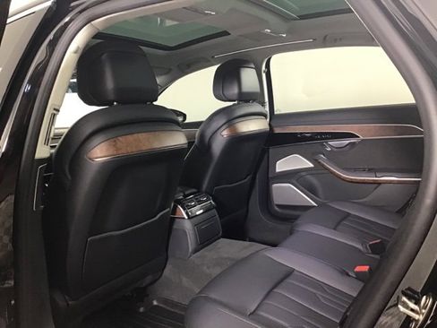 Used 2019 Audi A8 L 3.0T w/ Luxury Package image 20