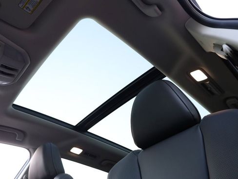 New 2026 Subaru Ascent Limited AWD/4WD image 11