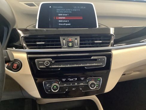 Used 2019 BMW X1 xDrive28i AWD/4WD image 11