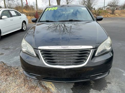 Used 2012 Chrysler 200 S image 2