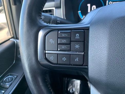 Certified 2022 Ford F150 Platinum w/ Equipment Group 701A High image 27