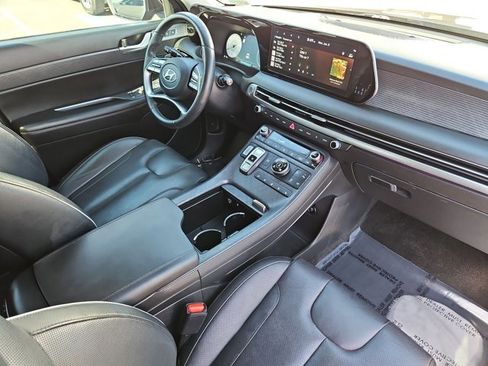 Used 2024 Hyundai Palisade Limited AWD/4WD image 30