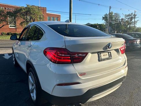 Used 2016 BMW X4 xDrive28i w/ Driver Assistance Package AWD/4WD image 4