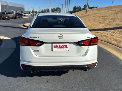 Used 2025 Nissan Altima 2.5 SR