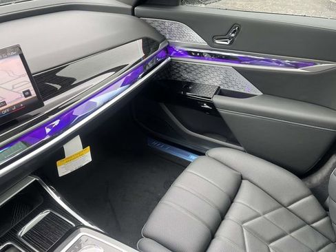 New 2026 BMW 760i xDrive w/ Executive Package AWD/4WD image 18
