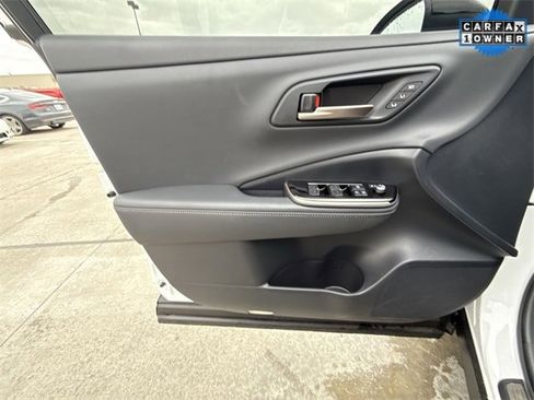 Used 2025 Toyota Crown Signia image 13