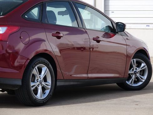 Used 2014 Ford Focus SE image 33