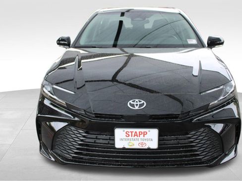 New 2026 Toyota Camry LE FWD image 7