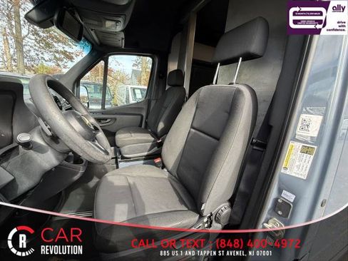 Used 2019 Mercedes-Benz Sprinter 170 image 14