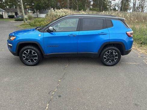 Used 2019 Jeep Compass Trailhawk image 9